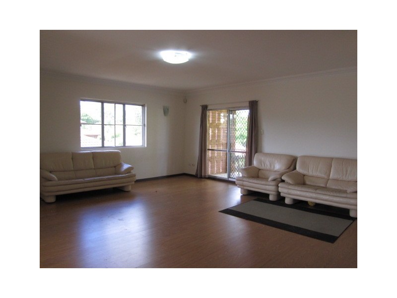 12 Prudence Street, Robertson QLD 4109