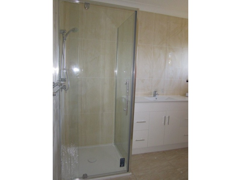 10 Darlington Street, Macgregor QLD 4109