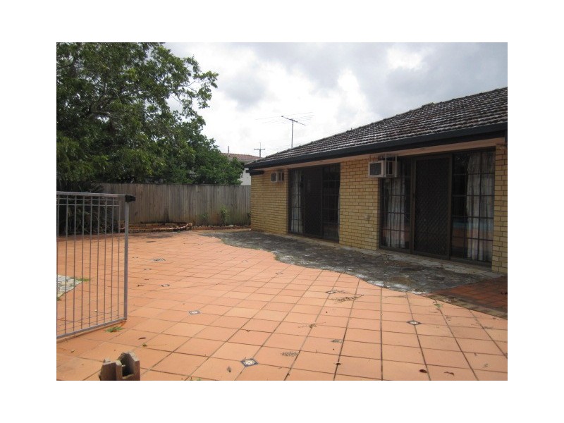 777 Musgrave Road, Robertson QLD 4109