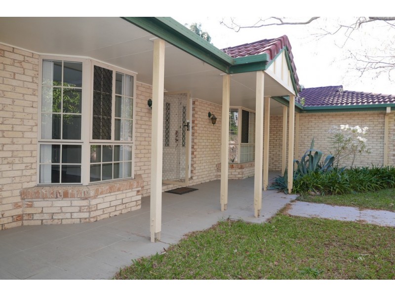 11 Robynne Place, Kuraby QLD 4112