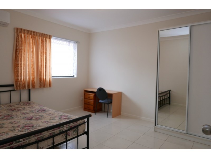 104 Stones Road, Sunnybank Hills QLD 4109