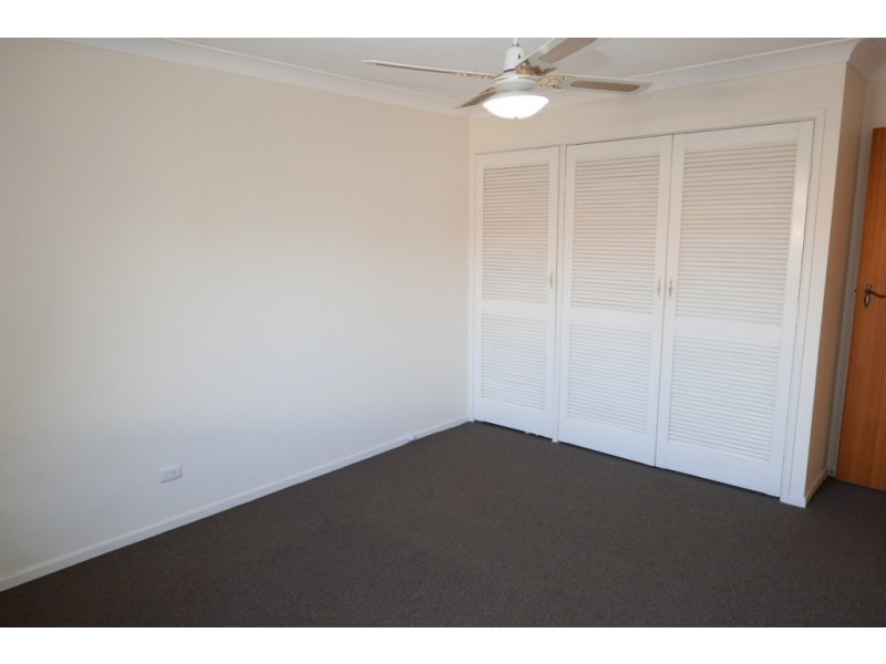 35 Carnaby Street, Macgregor QLD 4109