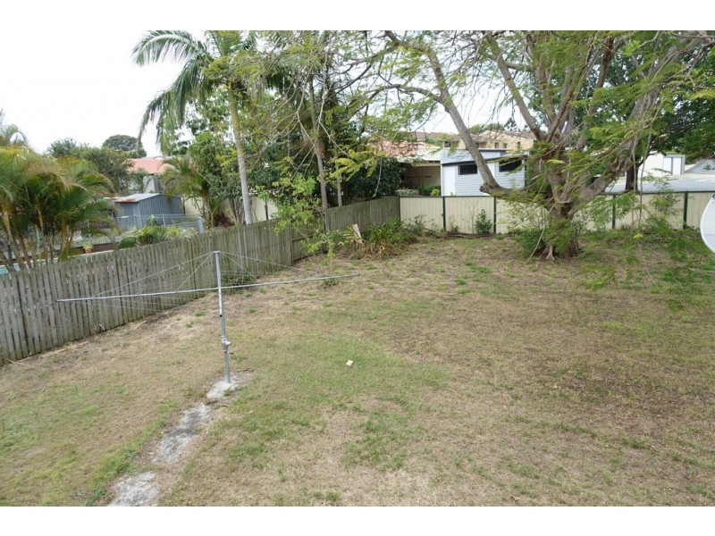 11 Kidd Street, Robertson QLD 4109