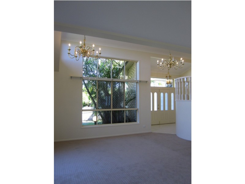 3 Jacaranda Place, Eight Mile Plains QLD 4113