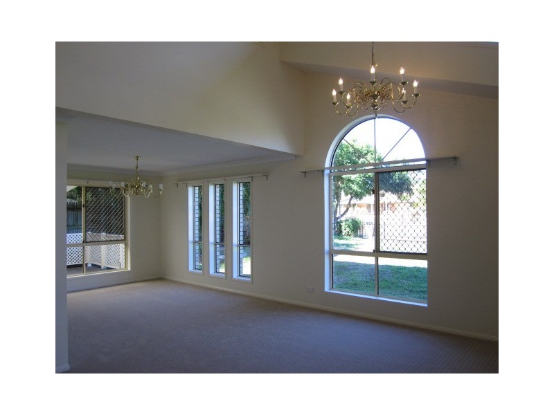 3 Jacaranda Place, Eight Mile Plains QLD 4113