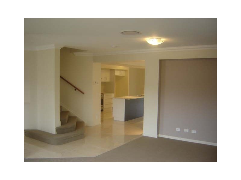 Stretton QLD 4116