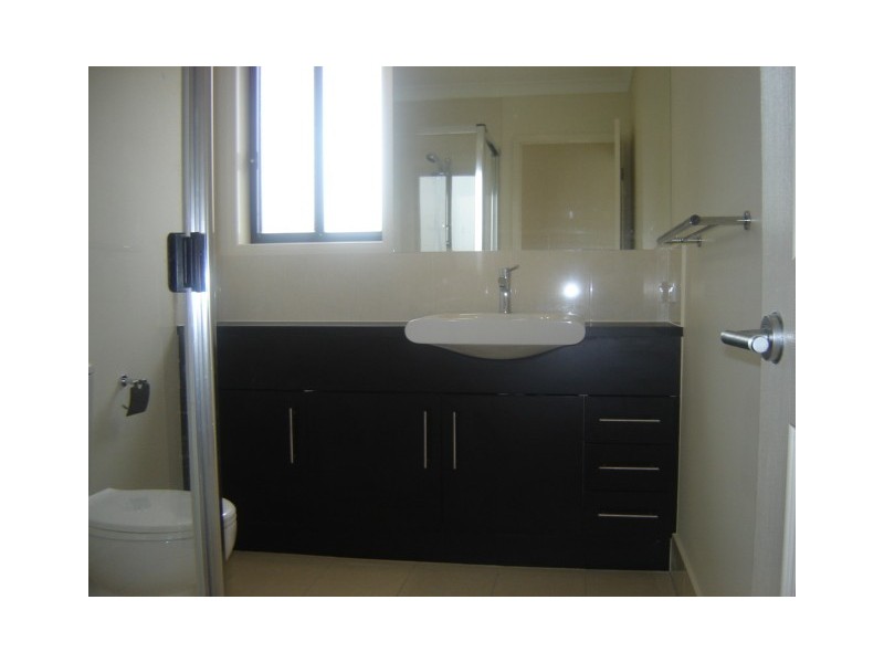Stretton QLD 4116