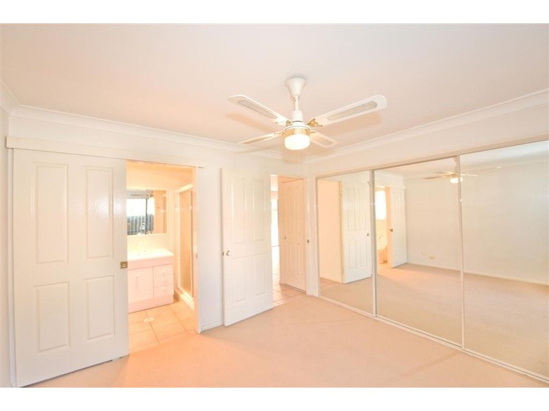 13/12 Angel Street, Eight Mile Plains QLD 4113