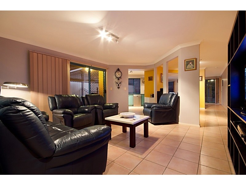 6 Eastwood Close, Sunnybank Hills QLD 4109