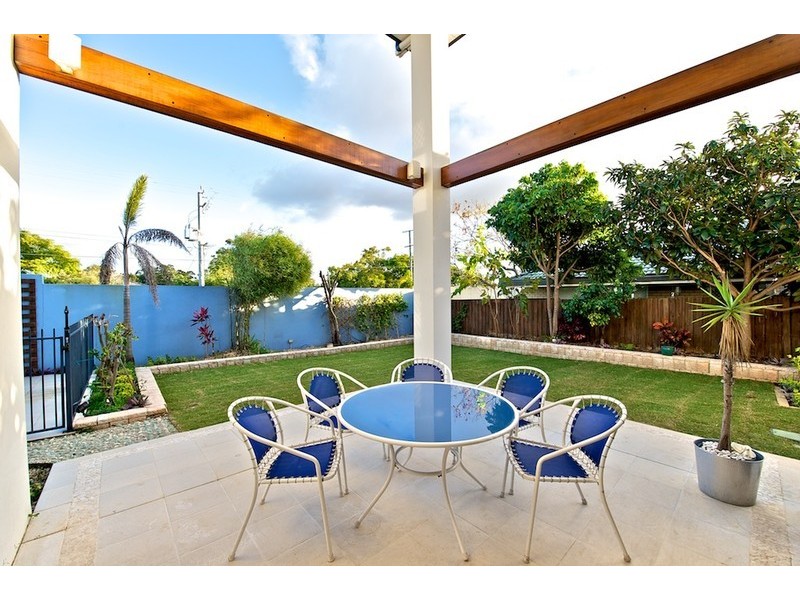 25 Cavallaro Street, Robertson QLD 4109