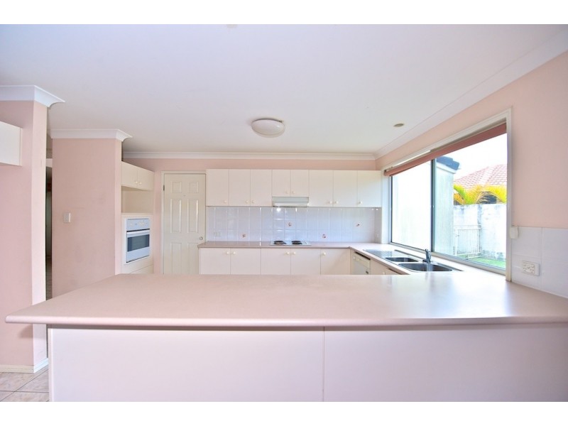 41 Saltwater Terrace, Helensvale QLD 4212