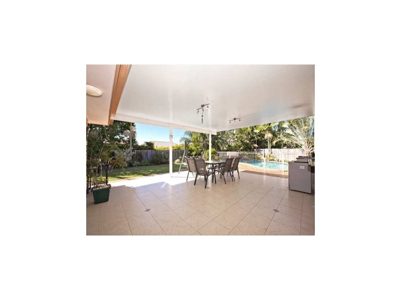 5 Hickory Place, Calamvale QLD 4116