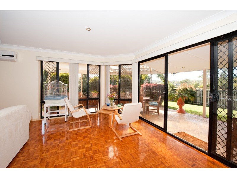 12 Calliandra Place, Calamvale QLD 4116