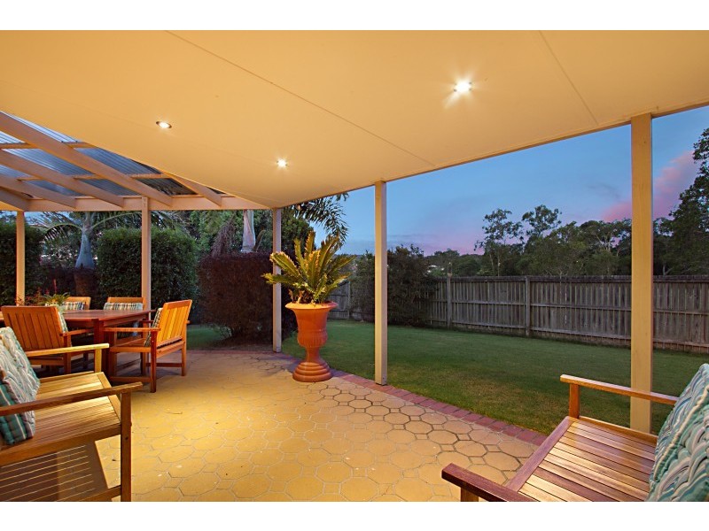 12 Calliandra Place, Calamvale QLD 4116