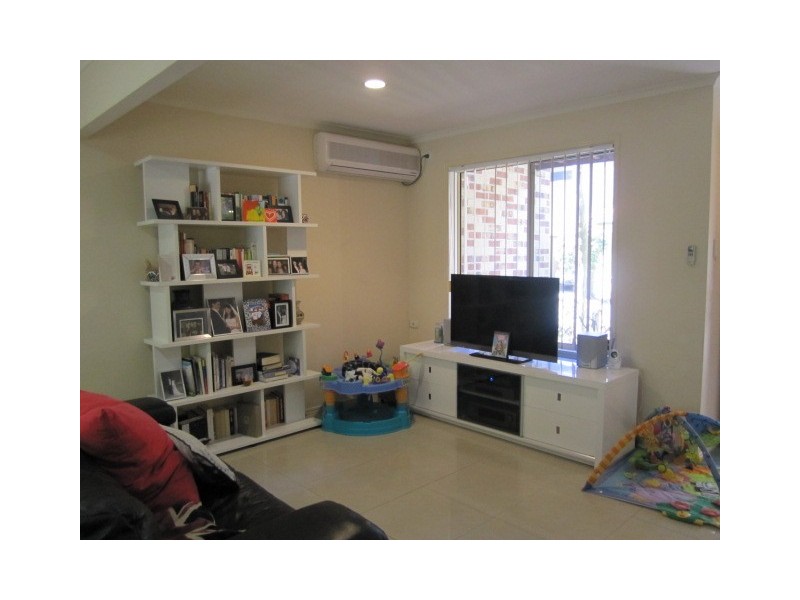 27/36 Andrew Street, Balmoral QLD 4171