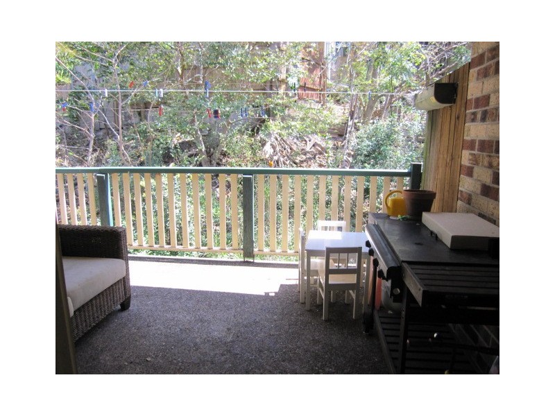 27/36 Andrew Street, Balmoral QLD 4171