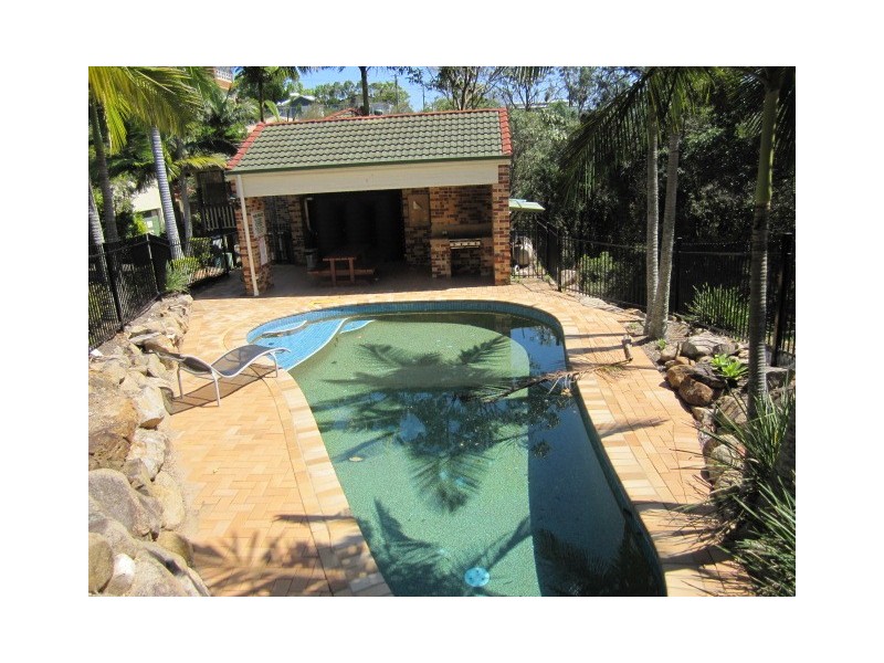 27/36 Andrew Street, Balmoral QLD 4171