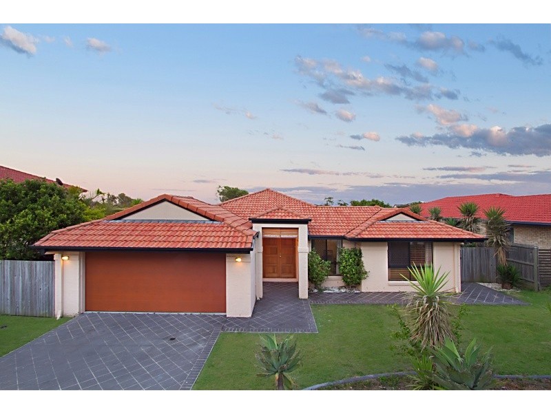 83 Wallum Drive, Parkinson QLD 4115