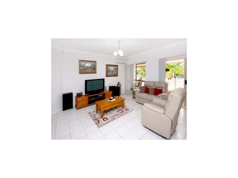 1 Violet Place, Calamvale QLD 4116