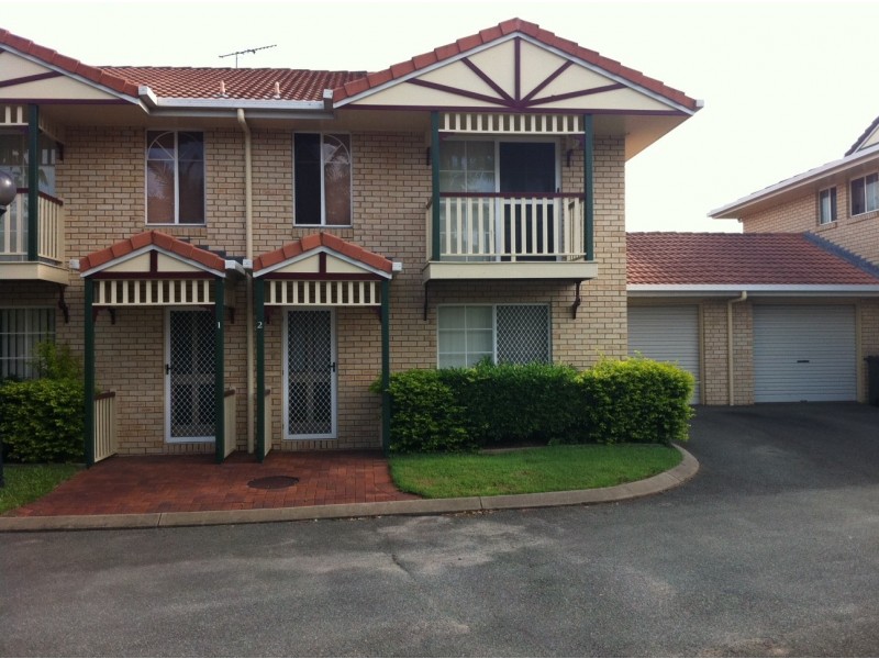 2/10 Vinal Street, Robertson QLD 4109