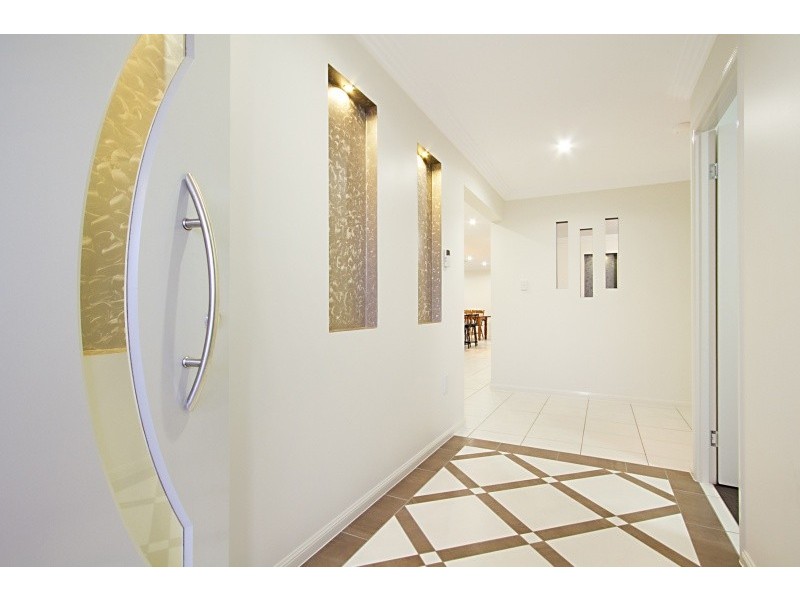 28 Harvey Place, Calamvale QLD 4116