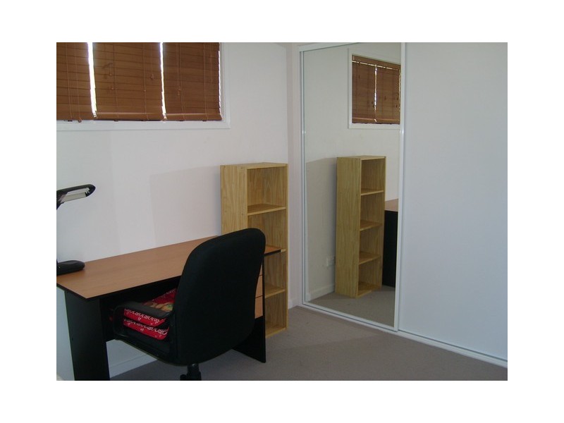 15/37 Slobodian Avenue, Eight Mile Plains QLD 4113