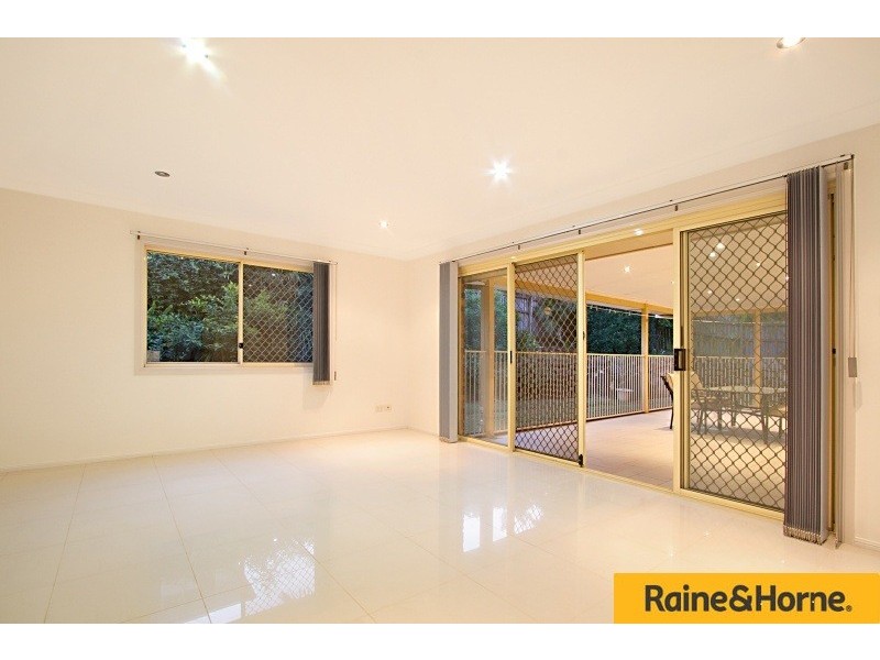 75 Sunflower Crescent, Calamvale QLD 4116