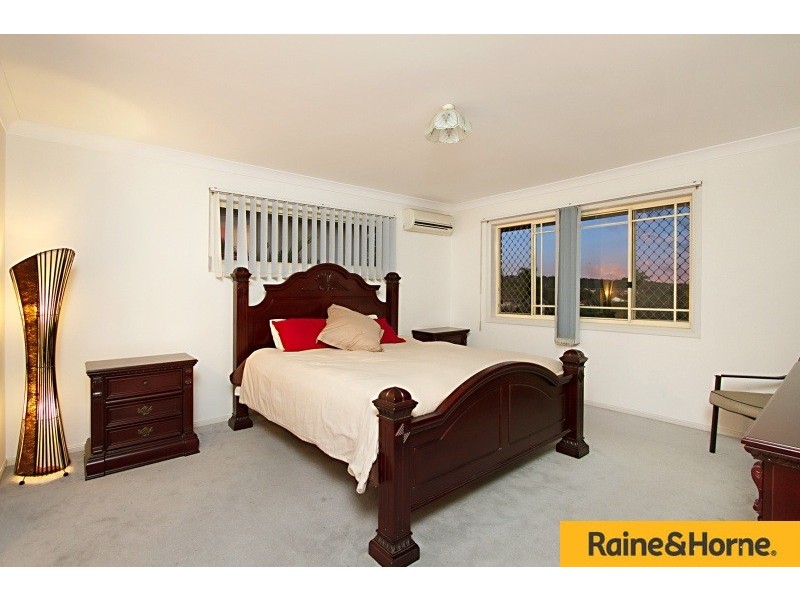 75 Sunflower Crescent, Calamvale QLD 4116