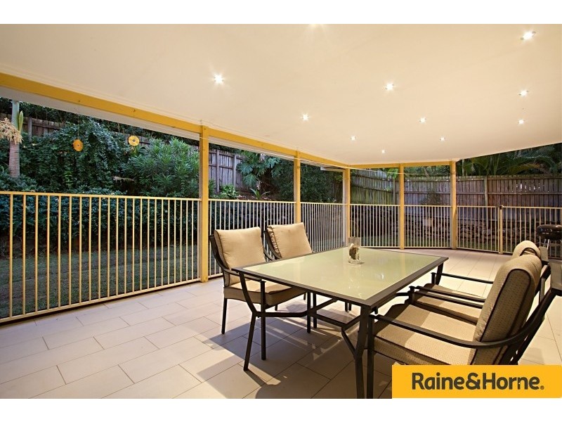 75 Sunflower Crescent, Calamvale QLD 4116