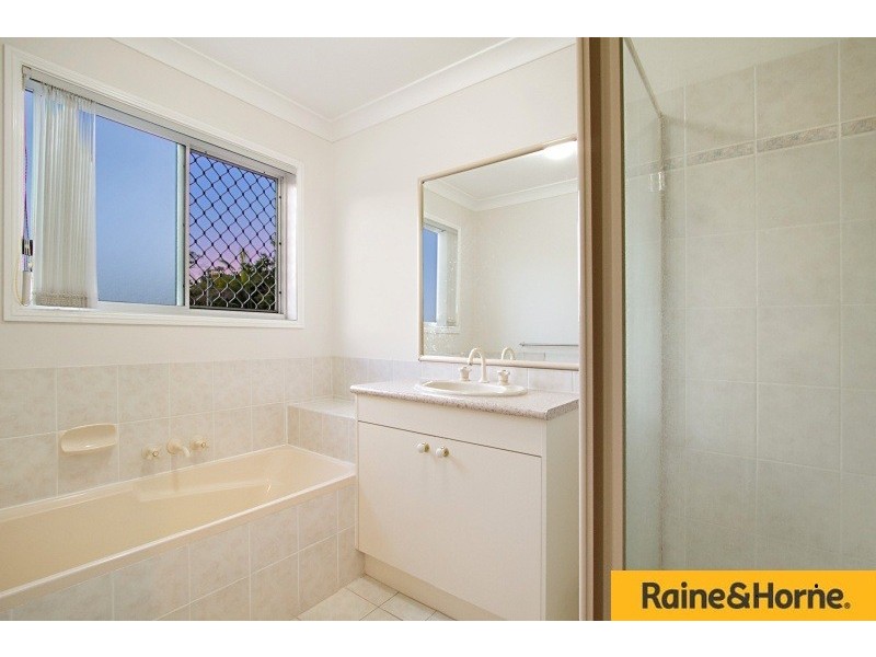 66 Paddington Crescent, Stretton QLD 4116