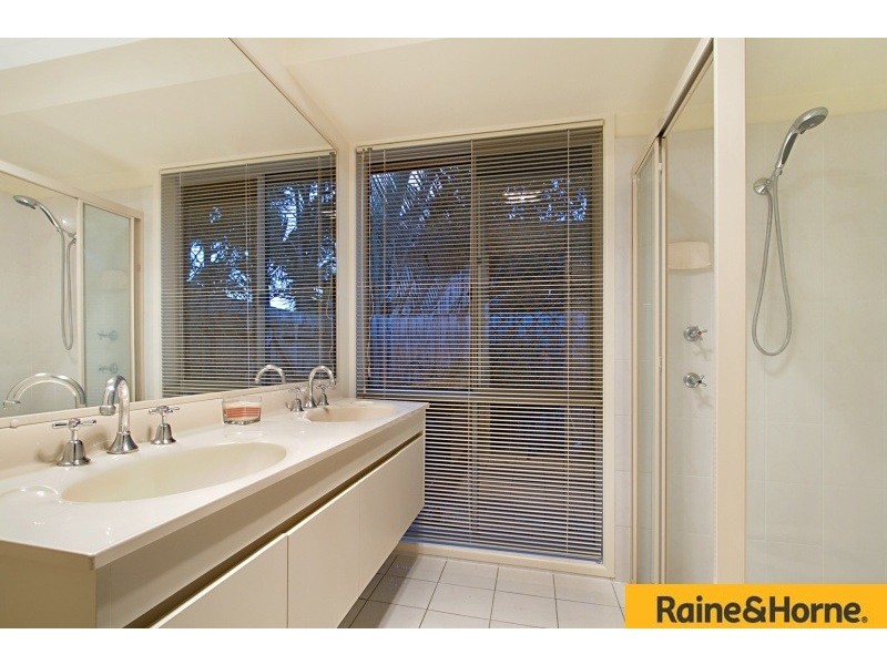 79 Azalea Crescent, Calamvale QLD 4116