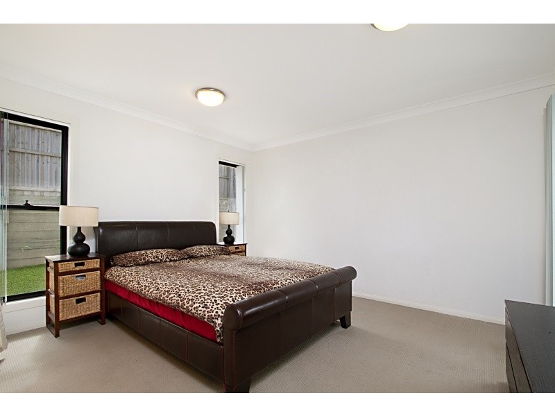 16 Gippsland Place, Calamvale QLD 4116