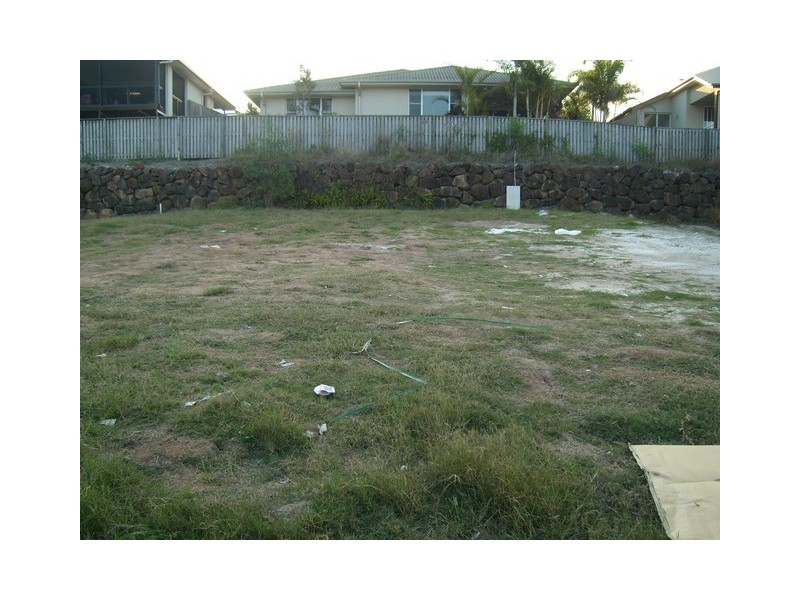 18 Charles Glen Street, Daisy Hill QLD 4127