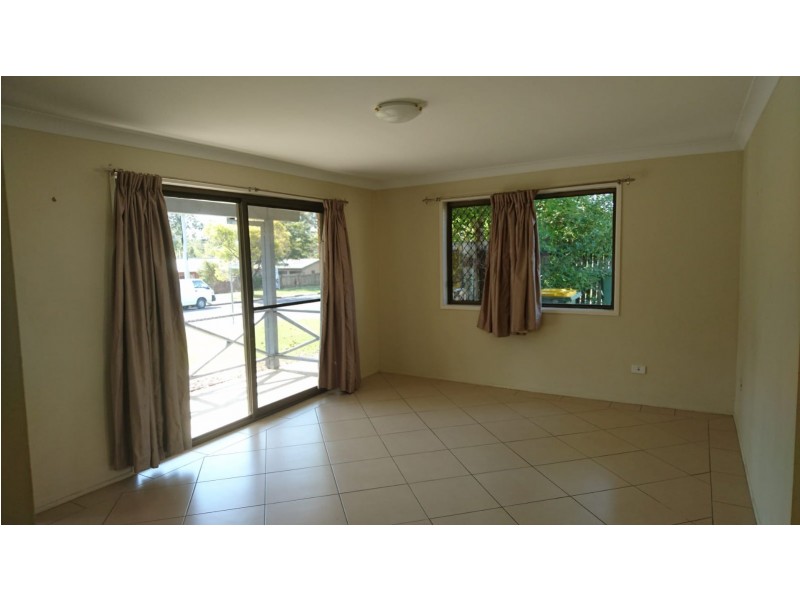 10 Barakee Street, Crestmead QLD 4132