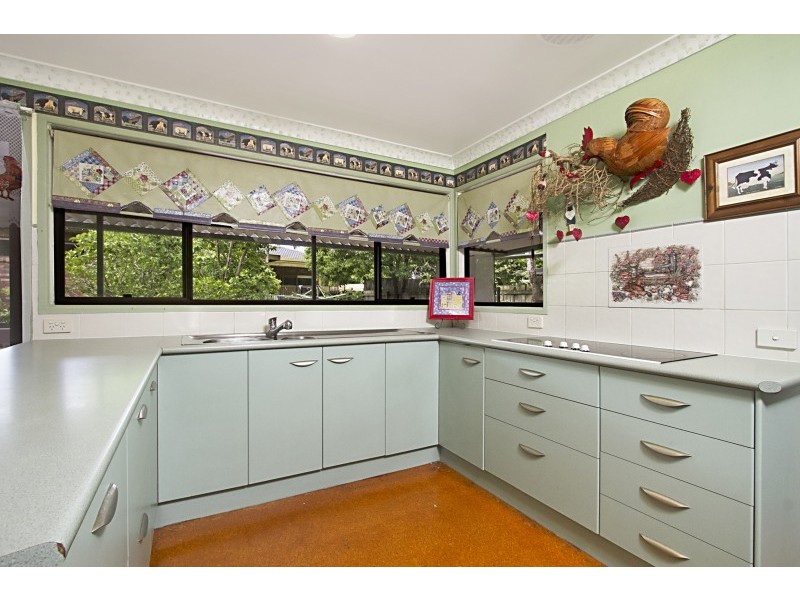 7 Winking Street, Chapel Hill QLD 4069