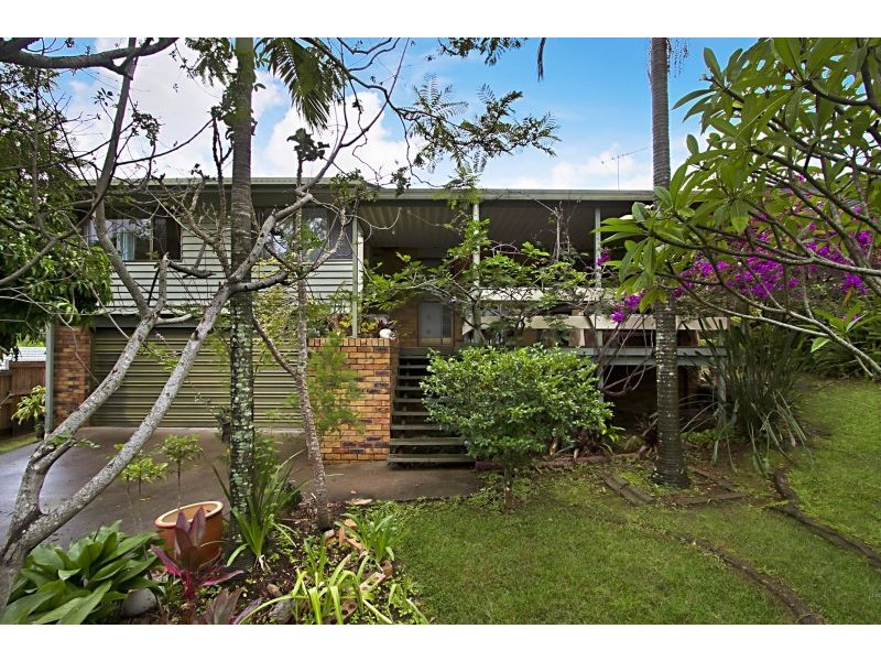 7 Winking Street, Chapel Hill QLD 4069