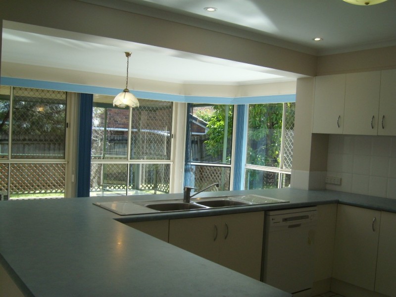 22 Eden Elm Street, Calamvale QLD 4116