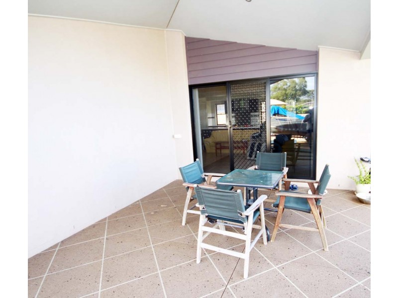 11 Poynter Street, Redland Bay QLD 4165