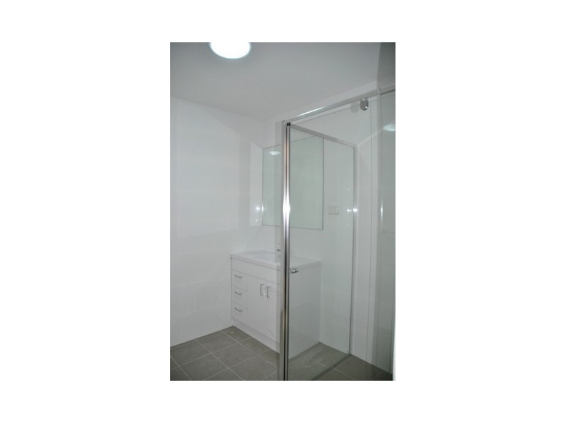 145-147 Mt Gravatt-Capalaba Road, Upper Mount Gravatt QLD 4122