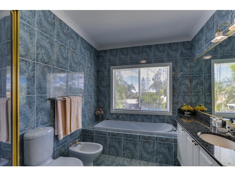 9 Hanrahan Street, Robertson QLD 4109