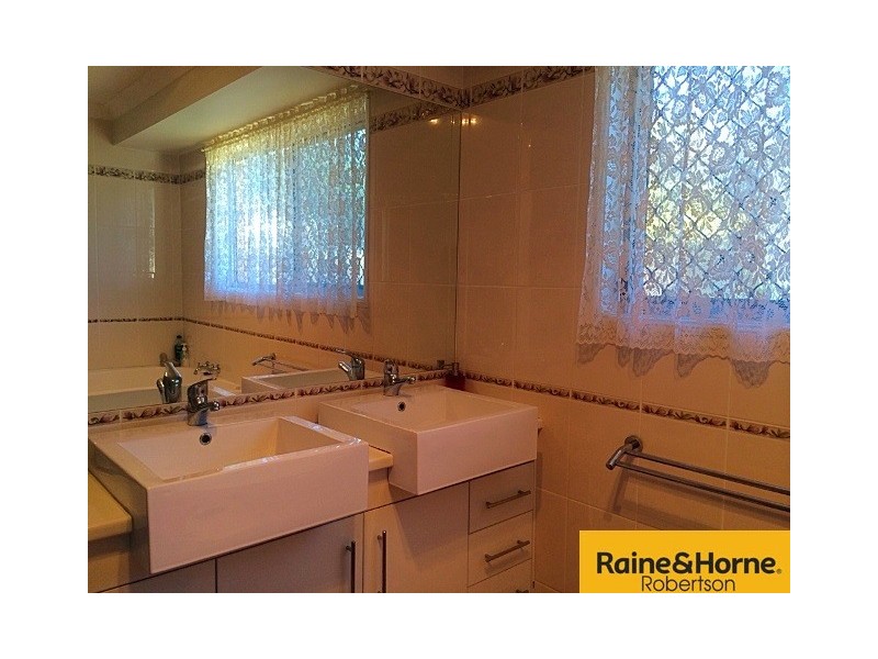 50 Semper Place, Calamvale QLD 4116