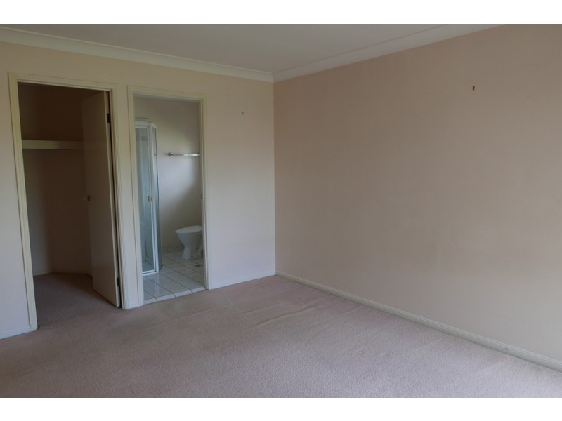 47 Streamview Crescent, Springfield QLD 4300