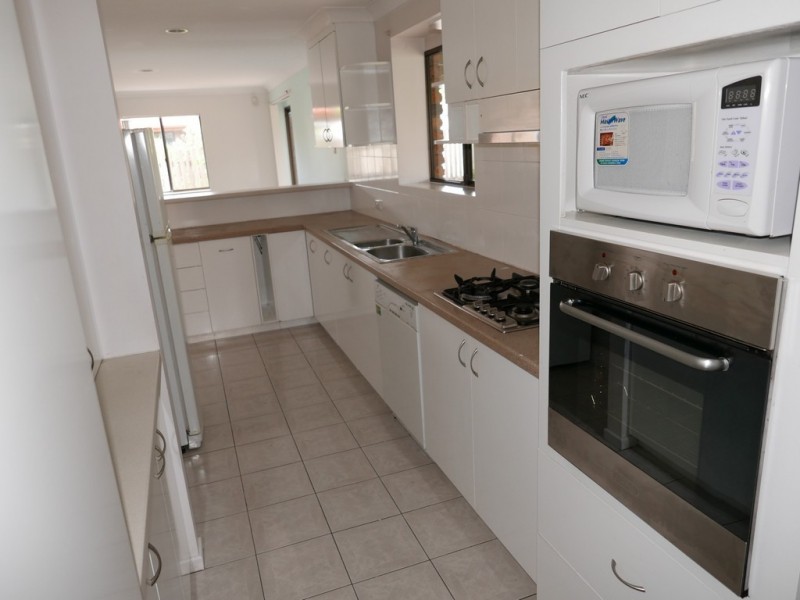 18 Shylock Crescent, Sunnybank Hills QLD 4109