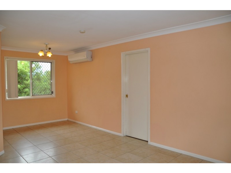 16 Streamview Crescent, Springfield QLD 4300