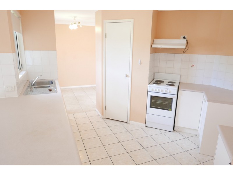 16 Streamview Crescent, Springfield QLD 4300