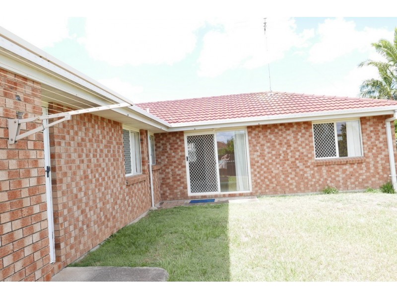 16 Streamview Crescent, Springfield QLD 4300