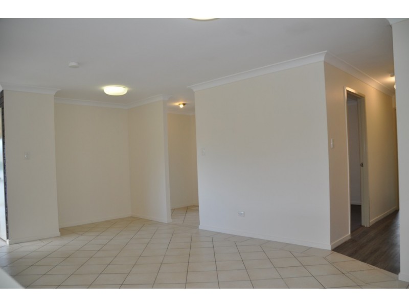 52 Holmead Road, Eight Mile Plains QLD 4113