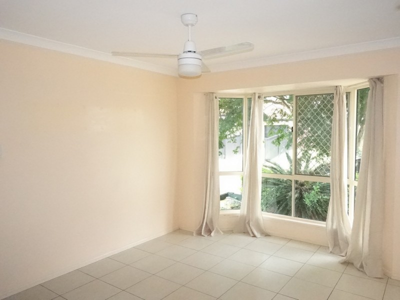 16 Manitoba Place, Wavell Heights QLD 4012