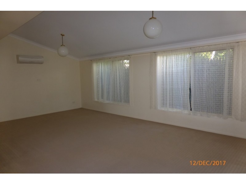 3 Jacaranda Place, Eight Mile Plains QLD 4113