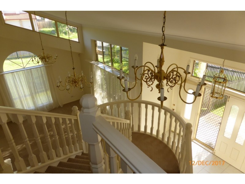 3 Jacaranda Place, Eight Mile Plains QLD 4113